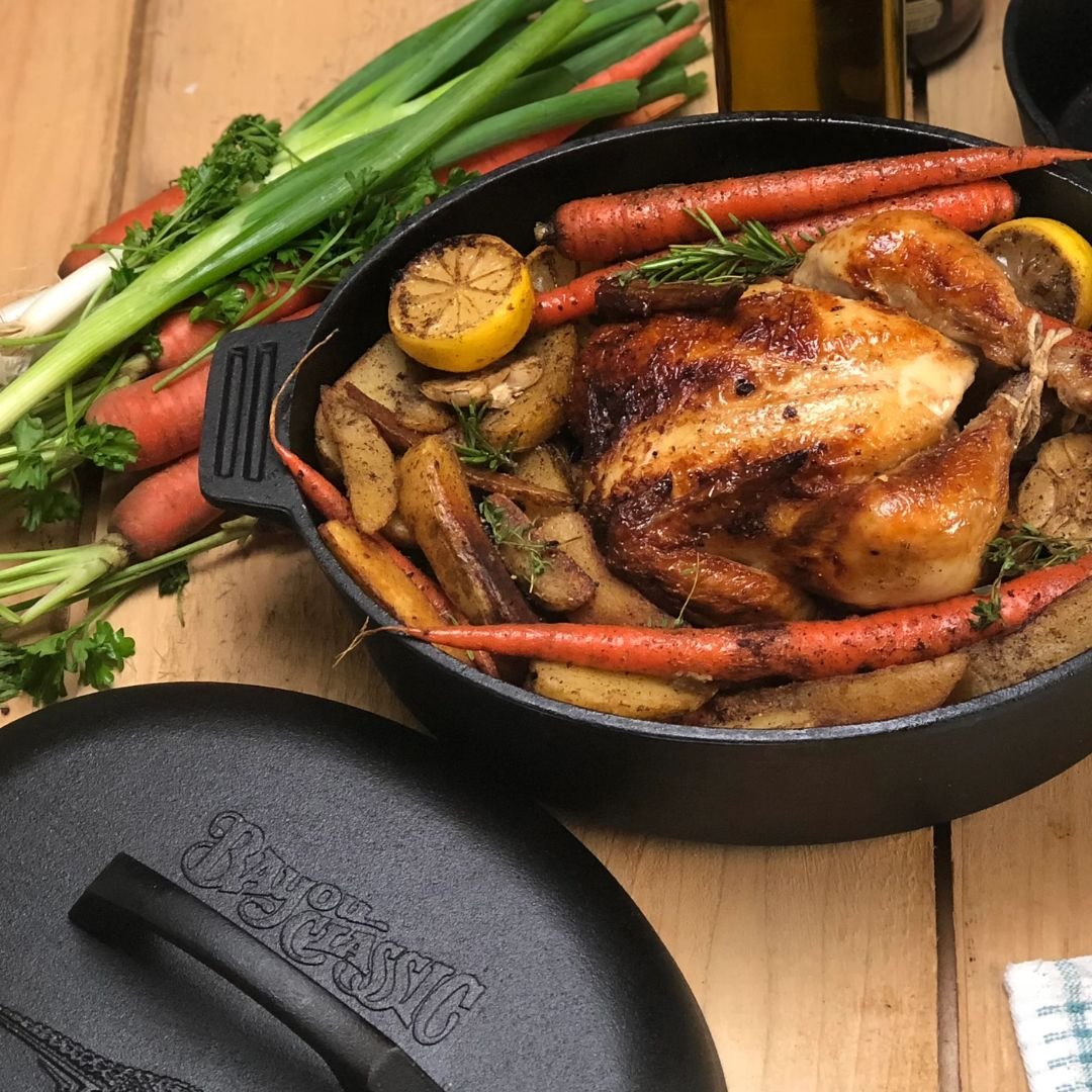 Bayou 5.5-qt Cast Iron Oval Roaster