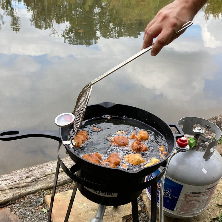 Bayou 14-in Cast Iron Skillet