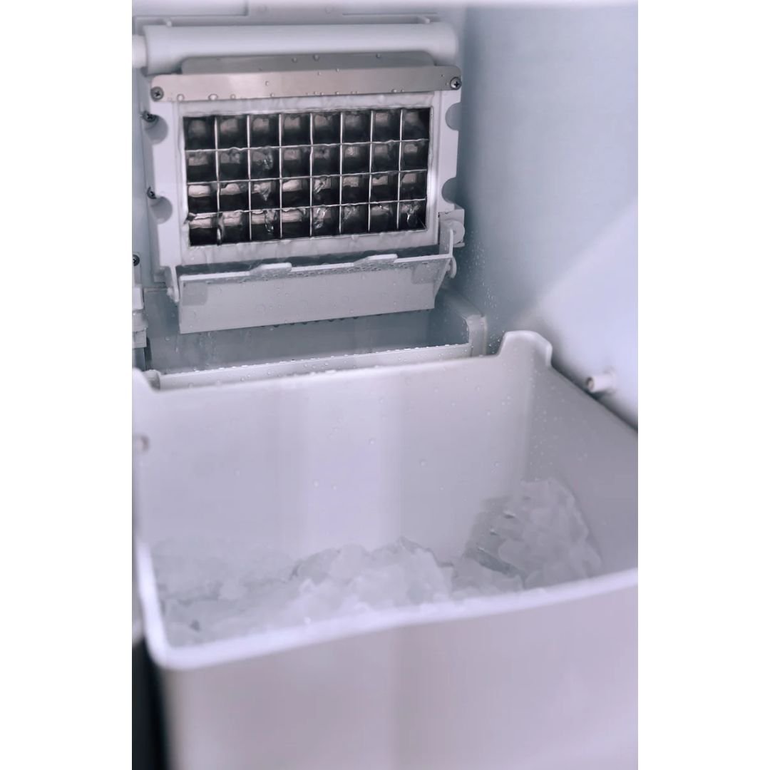 Summerset 15 Inch 50 lb. UL Outdoor Rated Ice Maker w/ Stainless Door - IM-15