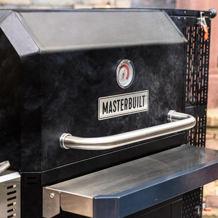 Masterbuilt Gravity Series® 1050 Digital Charcoal Grill + Smoker - MB20041220